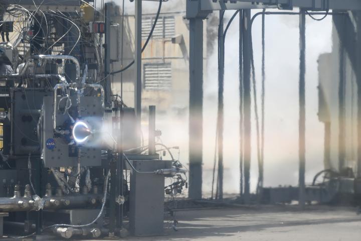 Level up ⬆️ NASA has achieved a new benchmark in developing an innovative propulsion system! Engineers at #NASAMarshall successfully tested a 3D-printed Rotating Detonation Rocket Engine for 251 seconds, producing over 5,800 pounds of thrust. MORE >>