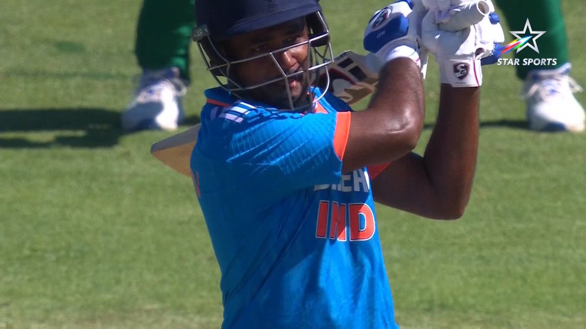 Superb century by #SanjuSamson on a bouncy pitch with some breathtaking shots🔥 Nothing is more sweeter than proving your haters wrong 🔥 #INDvsSA