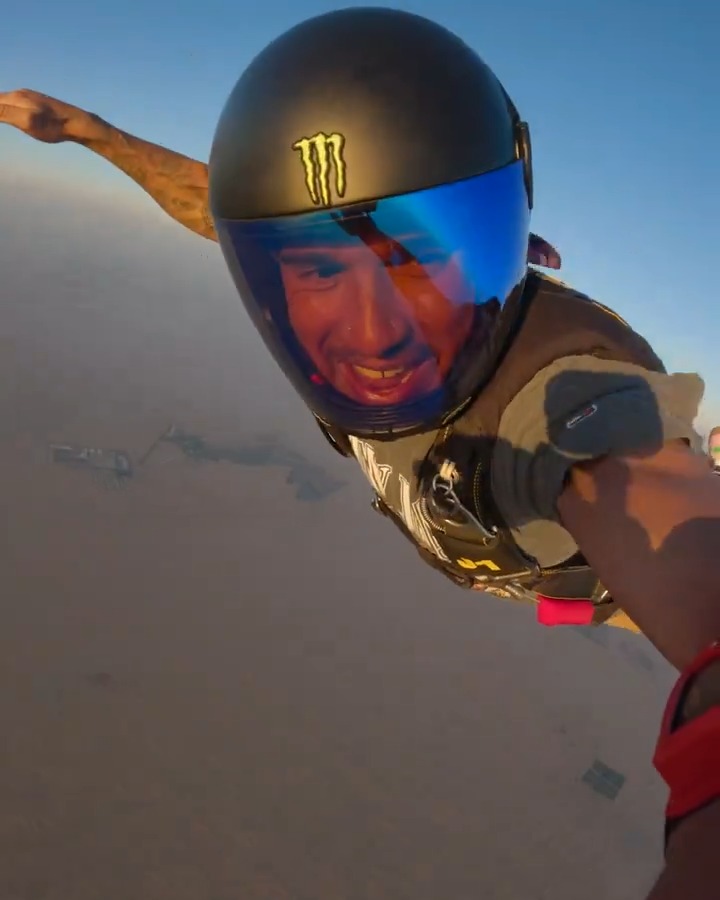 POV: Day 25 without F1 🪂 Lewis Hamilton