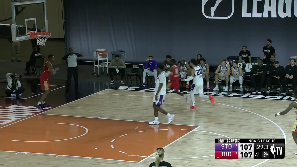 OH MY KIRA LEWIS JR ‼️ COLD. BLOODED. DAGGER. #OneSquad