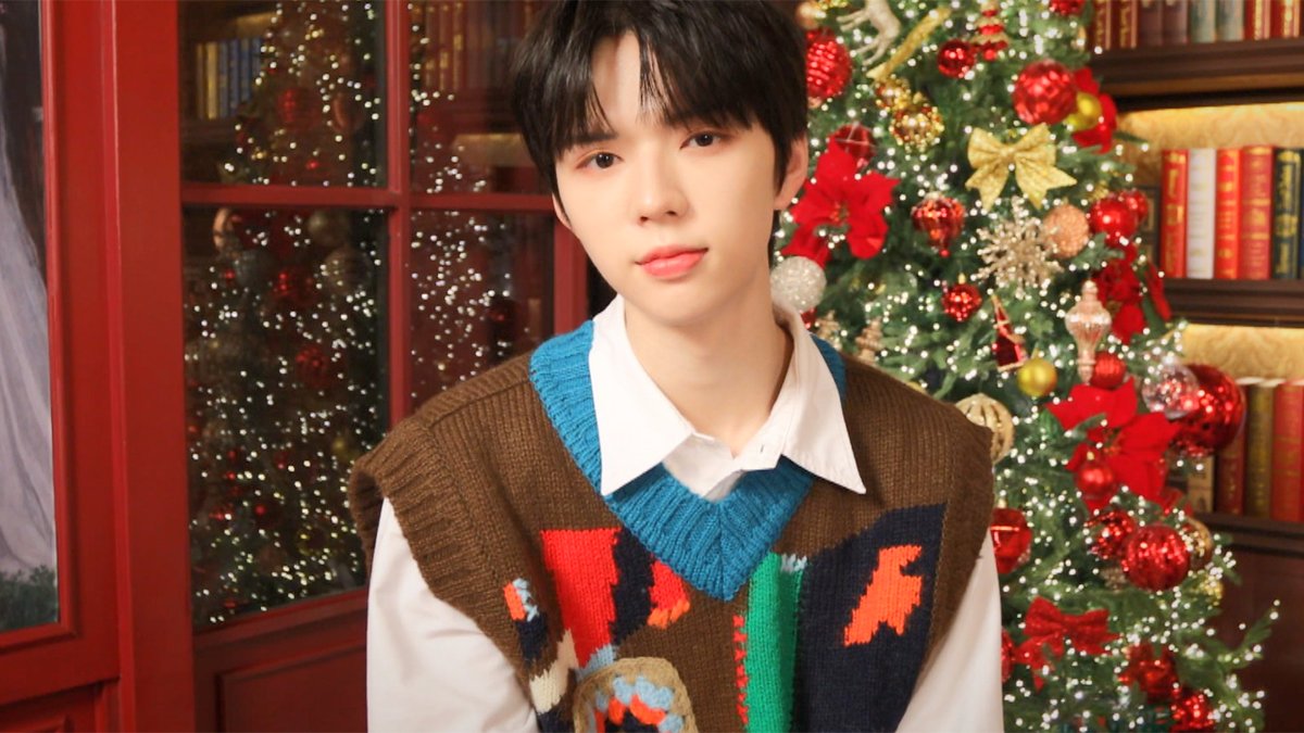 Sia - 'Snowman' Covered by 앰퍼샌드원 (AMPERS&amp;ONE) Don't cry snowman ⛄ 🔗 #앰퍼샌드원 #AMPERSANDONE #Snowman #Sia #Christmas #Cover