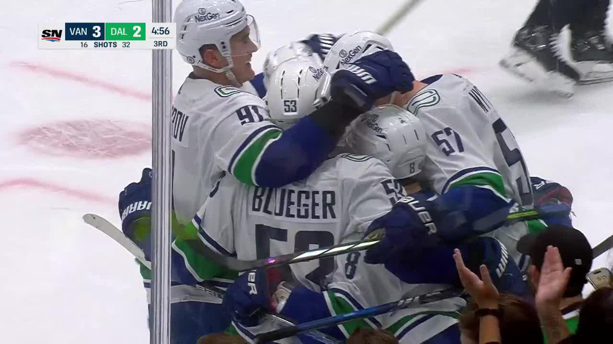 Lol how not to celly when a guy gives you a backdoor tap