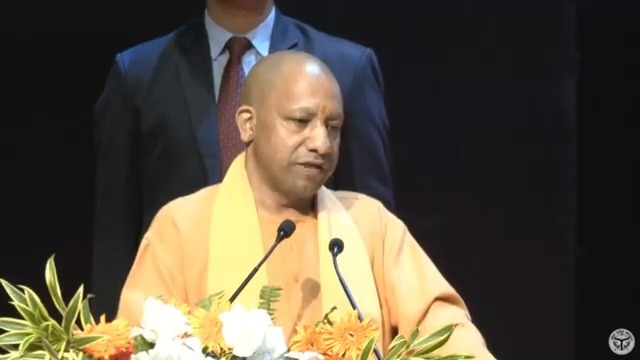 यह 'नए भारत' का 'नया उत्तर प्रदेश' है, जहां किसान के परिश्रम और पुरुषार्थ के सामने शासन नतमस्तक होकर सम्मान देता है...