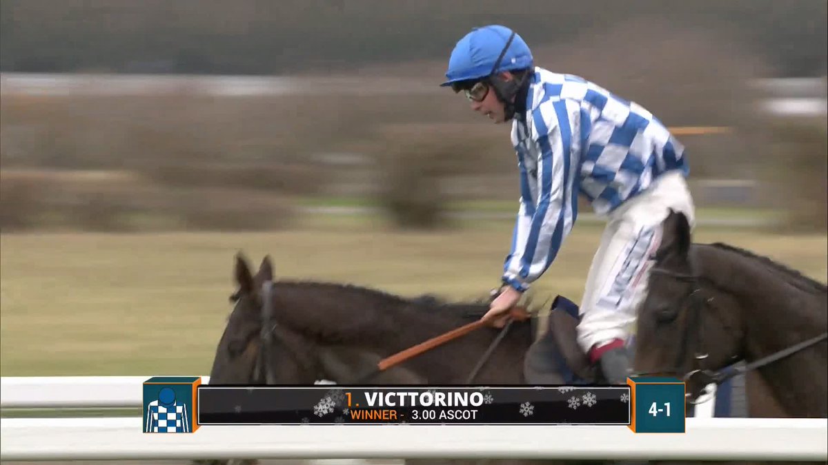 Victtorino beats Yeah Man to win the Howden Silver Cup Handicap Chase! #ITVRacing | Ascot Racecourse | charlie deutsch | Venetia Williams