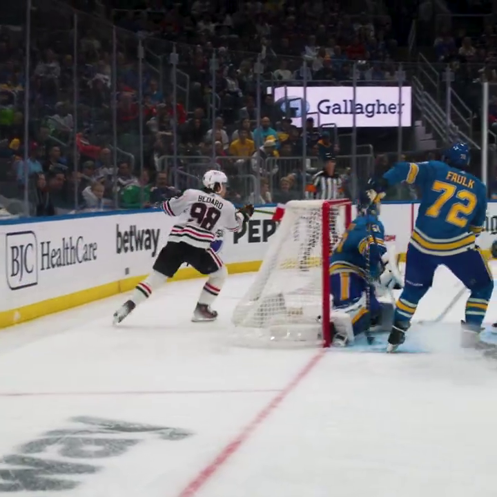 Connor Bedard is SPECIAL 🤩 (🎥: Chicago Blackhawks)