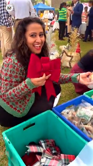 It's the most wonderful time of the year! Sharing the joy that Christmas brings with some carol singing, lighting the tree🎄 and a Christmas mela! #MerryChristmas