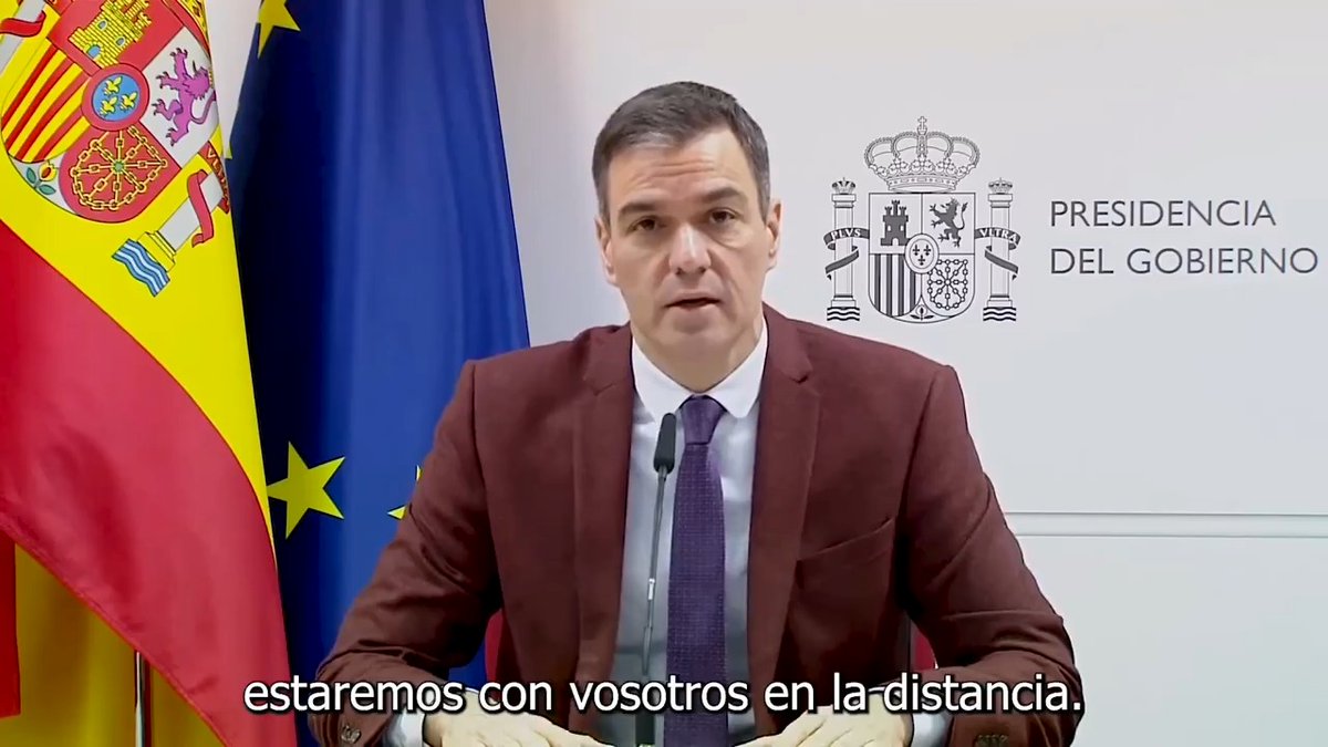 Los hombres y mujeres de las Fuerzas Armadas y la Guardia Civil desplegados en el exterior hacéis real el compromiso de España con la paz y la estabilidad mundial. En nombre del Gobierno, y de todos los españoles y españolas, nuestro reconocimiento y gratitud. Os deseo unas felices fiestas, también a vuestras familias, y el mayor de los éxitos en el cumplimiento de vuestra misión. Que 2024 sea el año de paz que todos anhelamos.