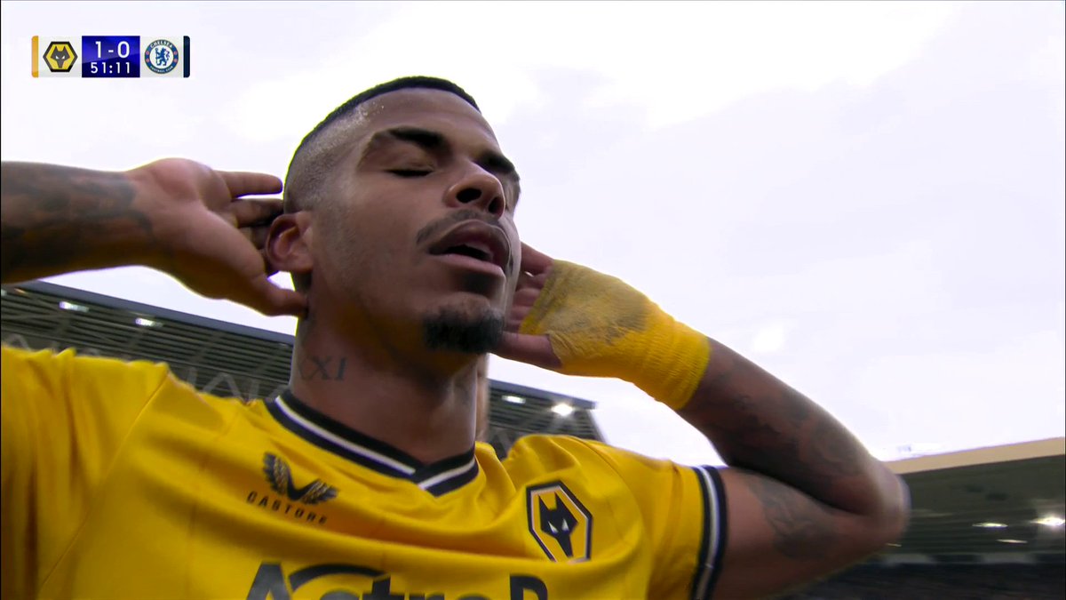 RETWEET THE FUCK OUT OF THIS WOLVES FANS!! AND MERRY CHRISTMAS 👑