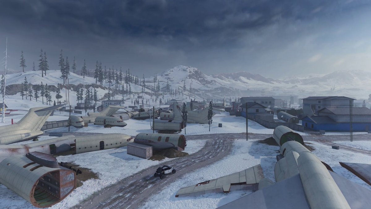 Warzone Mobile just got a snow covered Verdansk. Warzone on consoles and PC only got a filter 💀