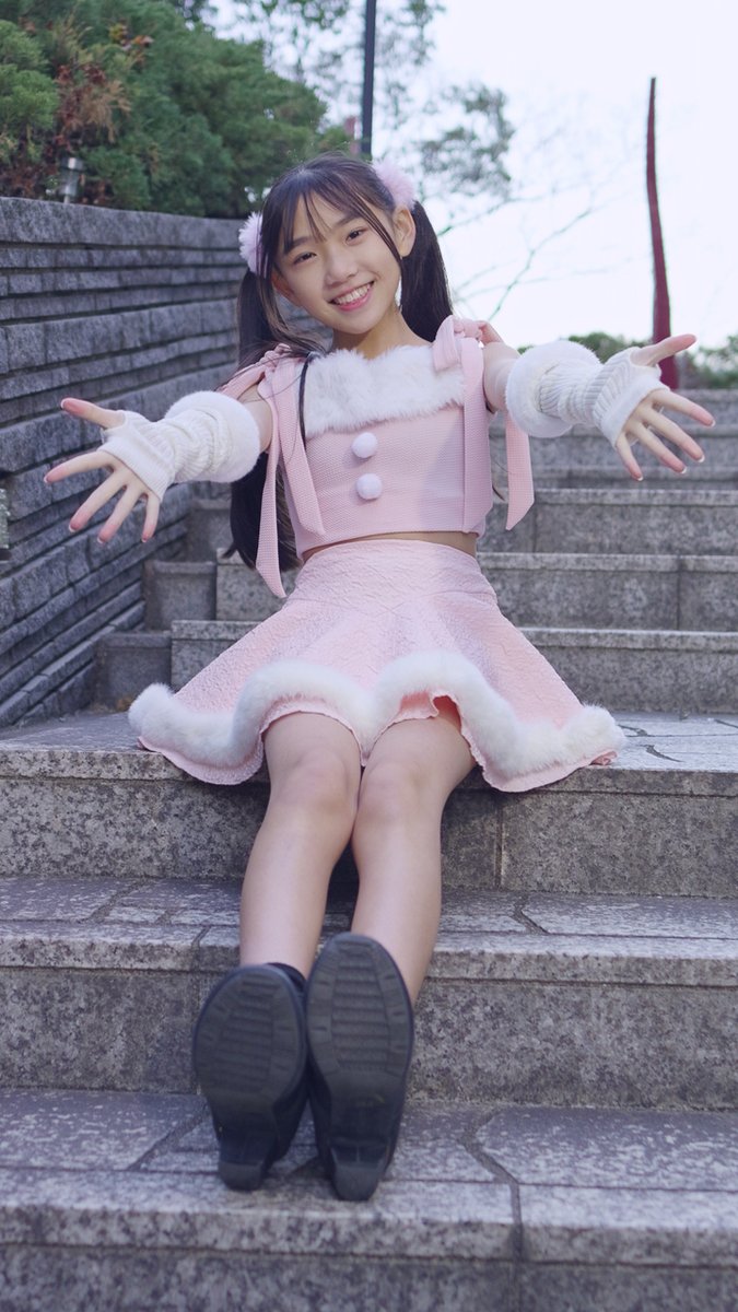 まゆ まゆ（運営管理） 2023.12.24 東京アイドル劇場 #まゆ #アイゲキ #物販撮影