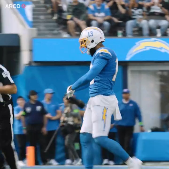 today's the day to slay 1 repost = 2 votes ⚡️ #probowlvote Keenan Allen