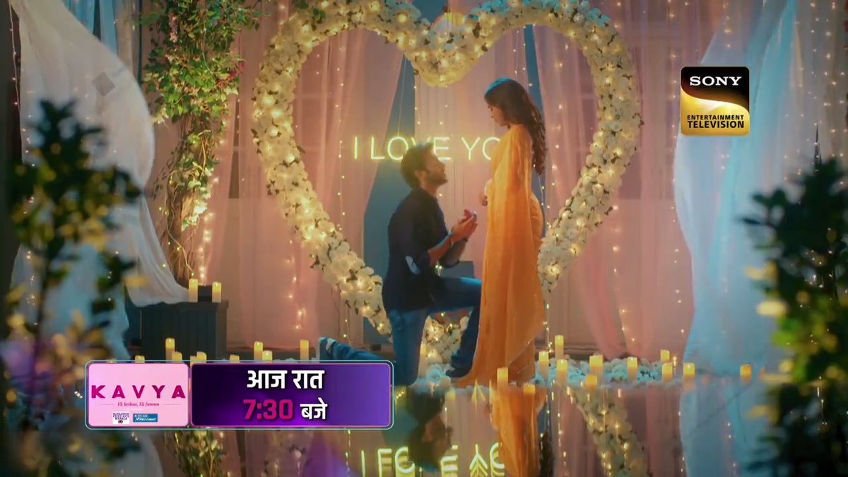 #AdYa ki kahani pahunch gayi hai ek khoobsurat mod par! Dekhiye #Kavya, Mon-Fri, raat 7:30 baje sirf #SonyEntertainmentTelevision par. #KavyaEkSochHai #KavyaEkJazbaaEkJunoon #KavyaOnSonyEntertainmenTelevision