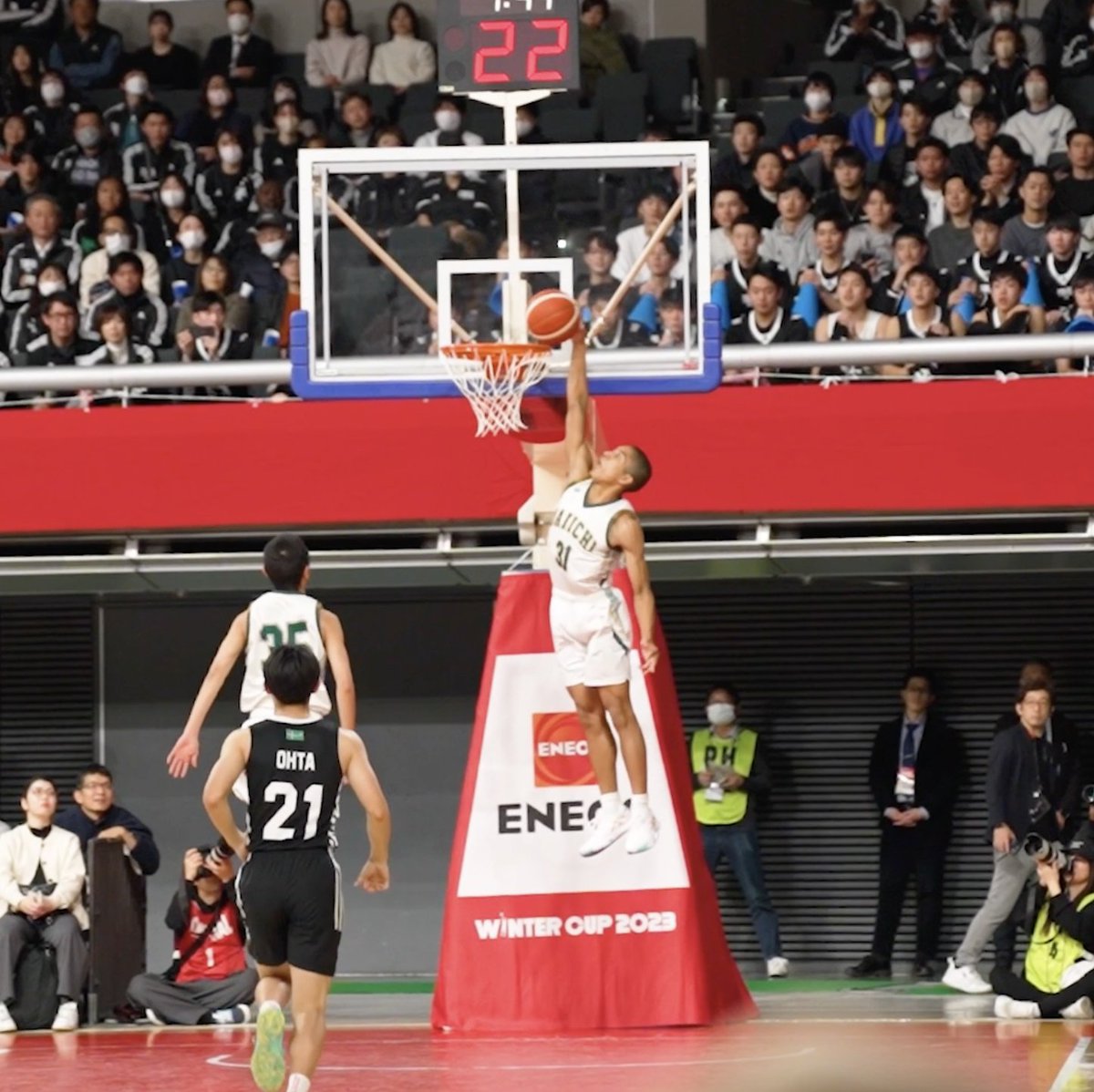 178cmで豪快なダンク!?😳😳😳 ワンプレーで会場の心を掴んだ#31 児玉 ジュニア(福岡第一高校3年|SF|178cm) #ウインターカップ #高校バスケ