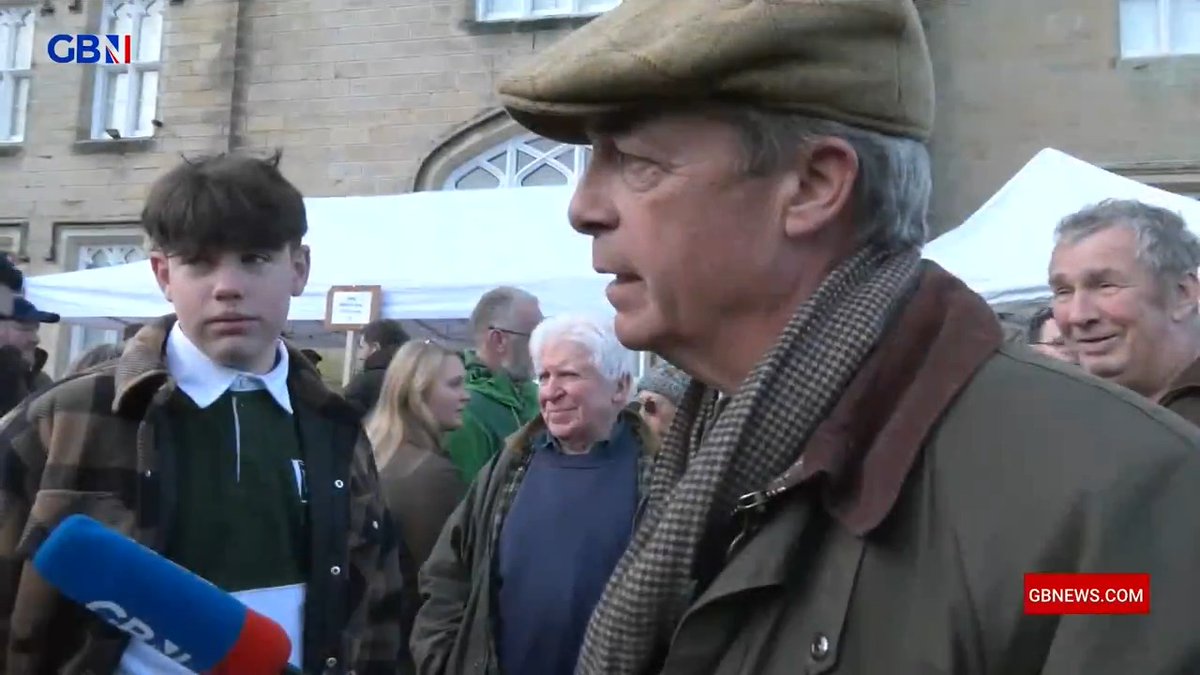 'It's an English tradition and we should be proud of it.' Nigel Farage MP asks members of the public why the Boxing Day hunt tradition is so important to them. 📺 Freeview 236, Sky 512, Virgin 604 🔓 Become a GB News Member: