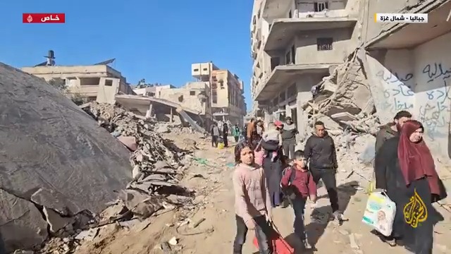 صور خاصة للجزيرة ترصد جانبا من آثار الدمار الهائل في منطقة جباليا البلد شمال #غزة بعد انسحاب القوات الإسرائيلية، وتنقل شهادات صادمة للأهالي | تقرير: أنس الشريف #الأخبار #حرب_غزة