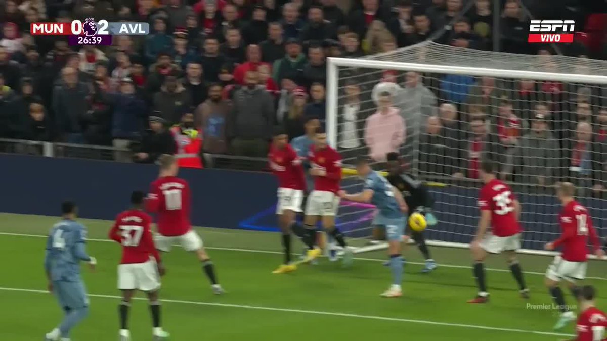 🤯🏴󠁧󠁢󠁥󠁮󠁧󠁿 Aston Villa gana ¡2-0! en 25 MINUTOS al Manchester United en OLD TRAFFORD. Hay ABUCHEOS. 😳