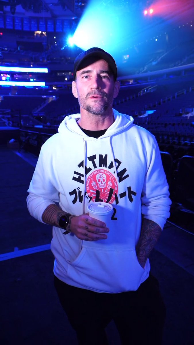 "It's a cool moment" player/coach reflects on what it's like to be back at MSG once again 🙌 #WWEMSG