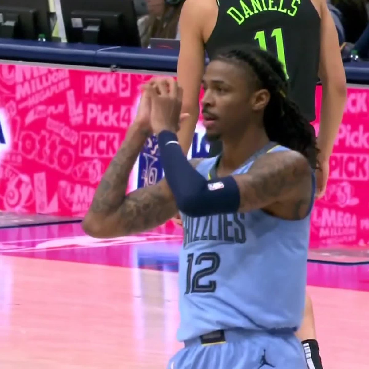 Ja had to dance on 'em after finishing the lob 🕺