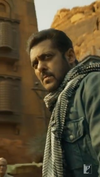 When the Tiger roars, our jaws drop 😲😲😲 #SalmanKhan