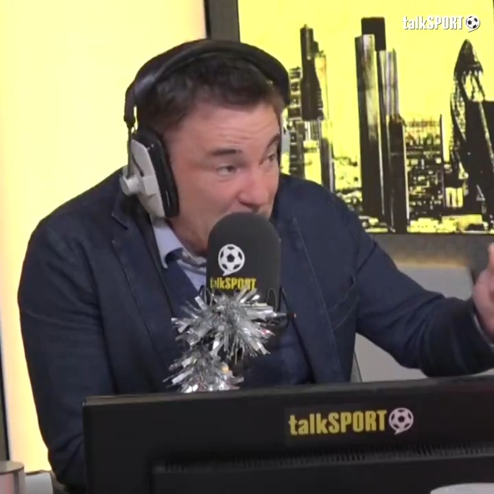 “I wouldn’t have a cycling expert!” 😱❌ “Football comes from within. You can have as many laptops as you like.. It’s nonsense!” Dean Saunders argues why #MUFC should NOT employ Dave Brailsford as a director. 👀