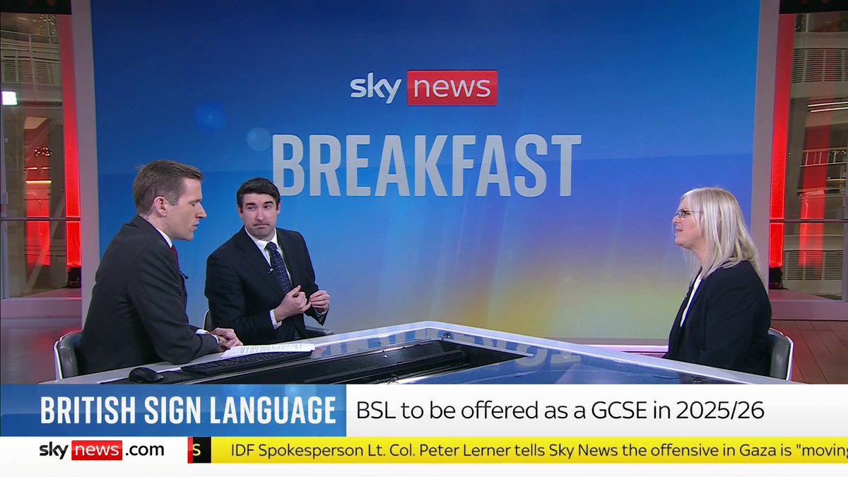 'BSL has been an oppressed language for a very long time and it is very important that we get this right' Rebecca Mansell says there are not enough BSL teachers and adds that 'deaf teachers should take the lead'. 📺 Sky 501 and YouTube