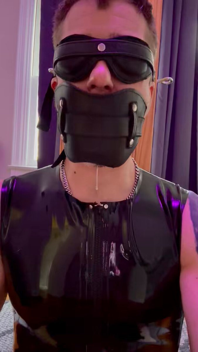 Bondage and lots of drooling from the leather pecker gag 🤤
