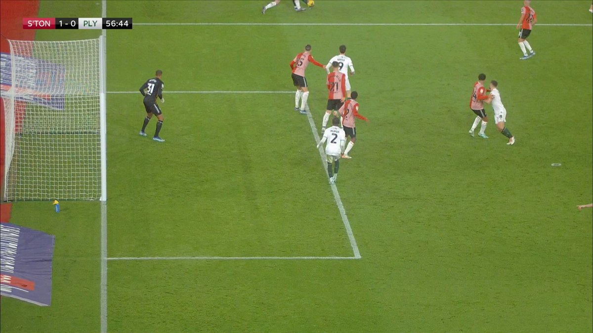 "There's no chance that's offside!" 🧐 Should Bali Mumba's goal have stood? 🤔