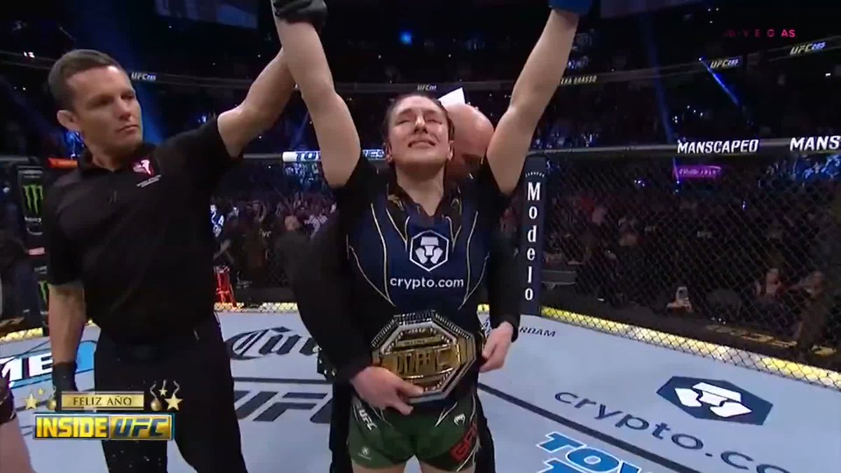 🇲🇽🥇 ¡NUESTRA CAMPEONA MEXICANA! Si hablamos de los mejores momentos de 2023, no podemos dejar fuera a nuestra alexa grasso 🤩 El campeonato luego de someter a Shevchenko... ¡Lo mejor está por venir! 😎🔥 #UFCxFSMX
