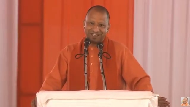 प्रभु आ रहे हैं... और 22 जनवरी को आदरणीय प्रधानमंत्री श्री Narendra Modi जी के ही कर-कमलों से प्रभु अपने भव्य मंदिर में विराजमान होंगे...