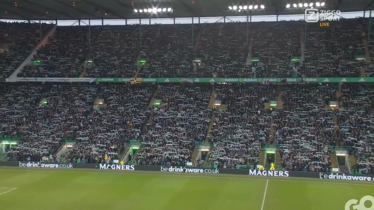 Dames en heren: 𝐂𝐞𝐥𝐭𝐢𝐜 𝐏𝐚𝐫𝐤 🥰 You'll never walk alone 🤩 #ZiggoSport #ScottishPrem #CelticRangers