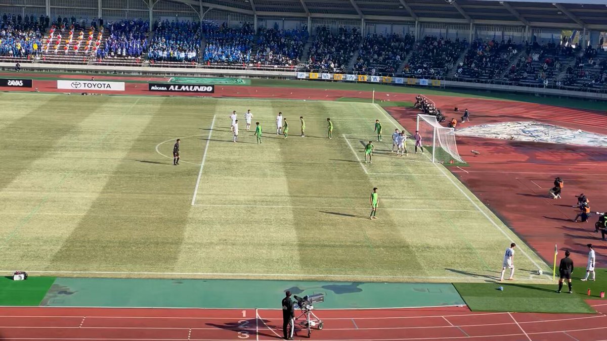 第102回全国高校サッカー選手権2回戦 #帝京長岡 vs #市立船橋 後半10分市立船橋先制！コーナーのこぼれ球をDF佐藤が蹴り込み0-1。