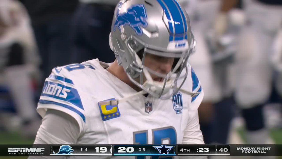 COWBOYS HOLD ON IN THE FINAL SECONDS 😱