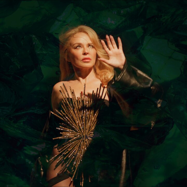 Who's got their Kylie Wine at the ready for when the clock strikes midnight?! I can't thank you all enough for your support during this whirlwind of a year … Cheers 2023! 🥂🌟