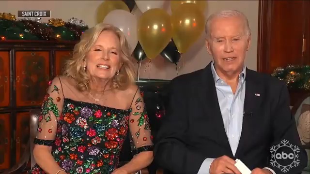 Biden’s first LIVE senior moment of 2024 in front of THOUSANDS in Times Square leaves America in SHOCK