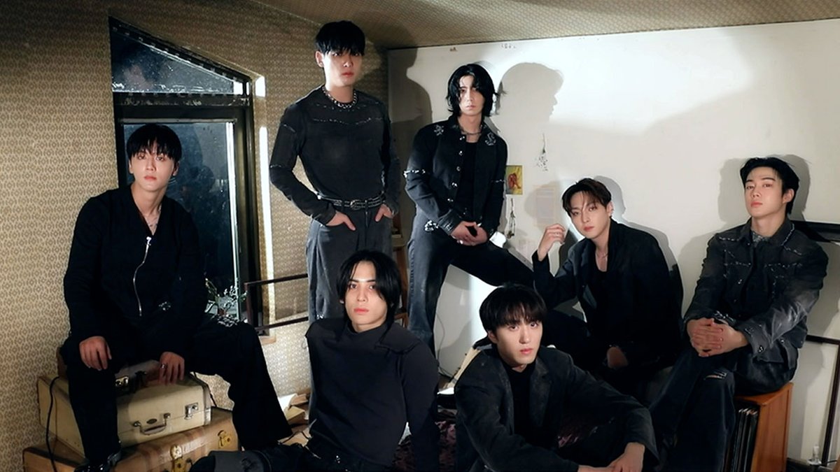 SF9 13TH MINI ALBUM [Sequence] JACKET POSTER TEASER - Fearless ver. YOUTUBE - ▶ TITLE - 비보라 (BIBORA) ▶ ALBUM RELEASE 2024.01.08 6PM (KST) #SF9 #에스에프나인 #13TH_MINI_ALBUM #Sequence #비보라 #BIBORA