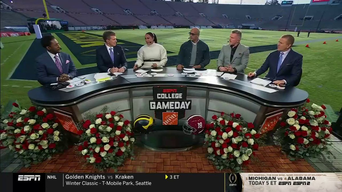 Good morning, spring football fans and friends 🙌 The announcements continue with Dany Garcia & Dwayne Johnson on College GameDay. We can’t wait for UFL 2024. See you there? #UFL