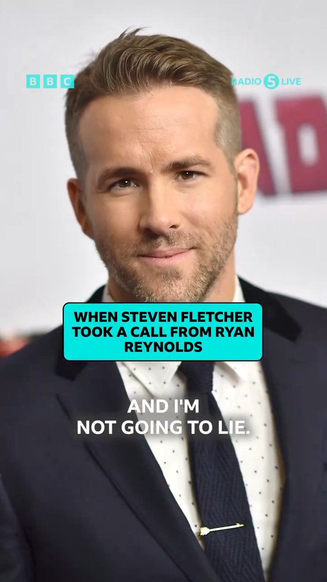 “It’s Ryan Reynolds, how can you say no?!” Steven Fletcher on the phone call that helped convince him to join Wrexham 📞 #WxmAFC