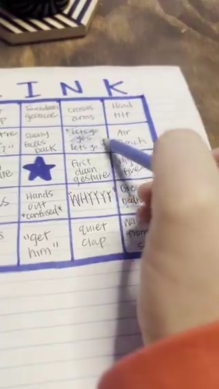 Seems like the best game of Bingo ever 😂🏈 (via makwaters/TikTok)