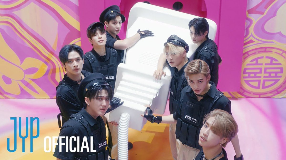 BEST SELLING KPOP ARTISTS OF ALL TIME (via Hanteo): #3 Stray Kids (16,068,410 sales)