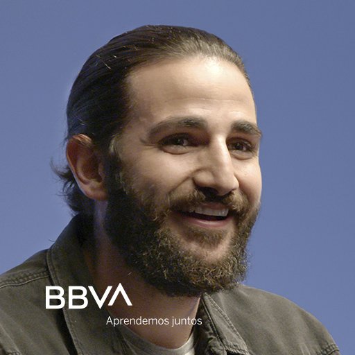 Todos hablan de él. En la prensa, se deshacen en elogios y no es para menos. Ah, juventud, divino tesoro. Con solo 17 años, Ricky ya juega para España. Defiende, ataca, dribblea, asiste. Ve el juego antes que los demás. Es obligado a madurar de golpe.