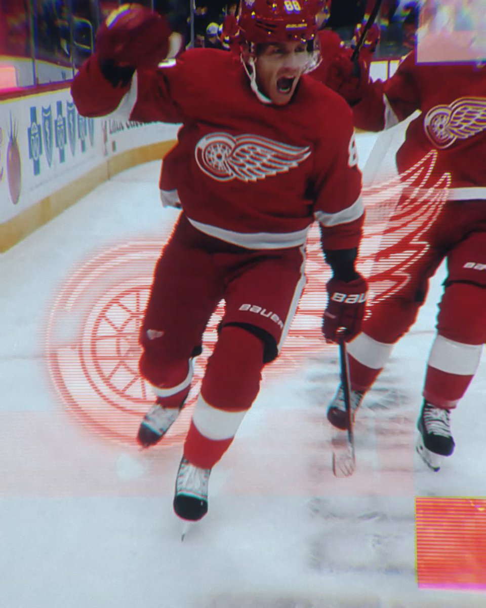 Patrick Kane (Patrick Kane) has been putting on a show in Detroit, that's for sure. 🎬