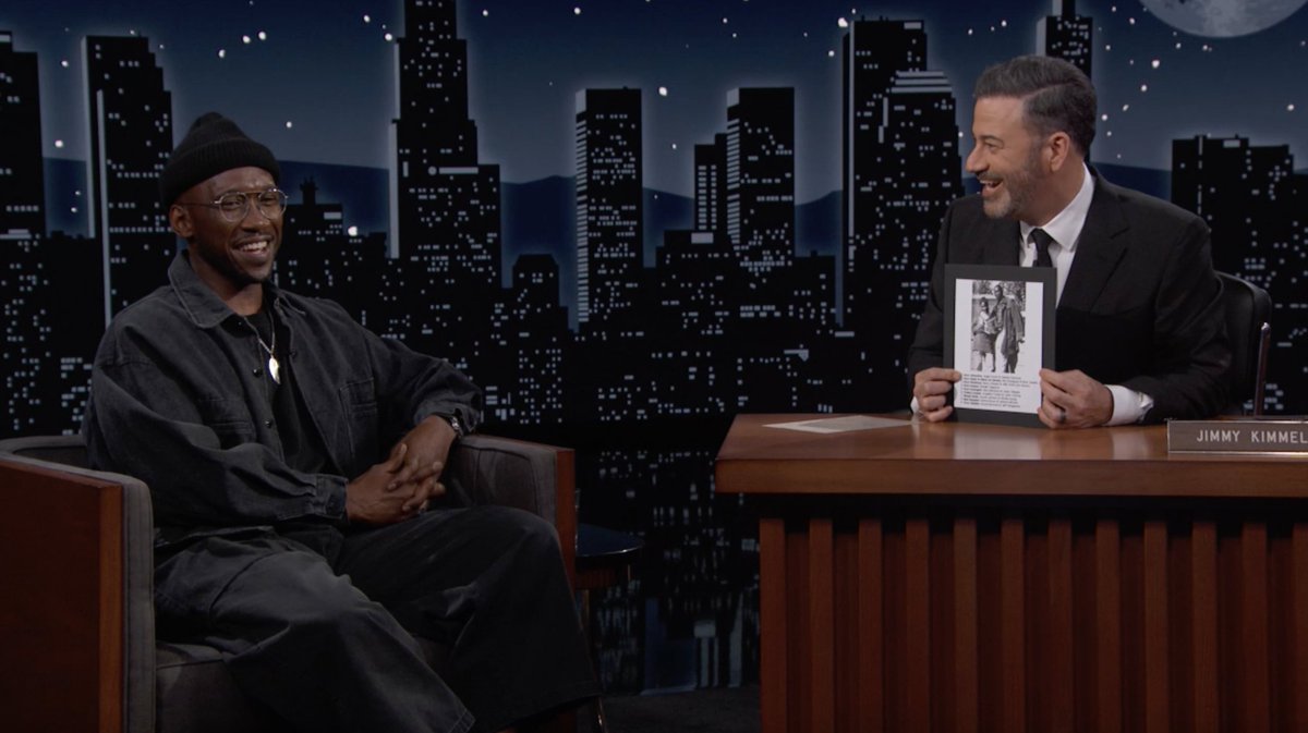 Mahershala Ali really wanted to win Best Dressed…