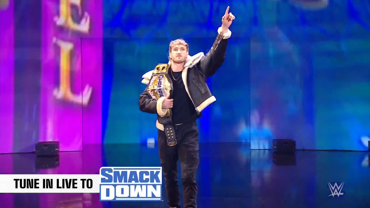 THE CHAMP IS HERE! ๐บ๐ธ๐บ๐ธ๐บ๐ธ Welcome to #SmackDown: New Year's Revolution, Logan Paul! ๐๐๐