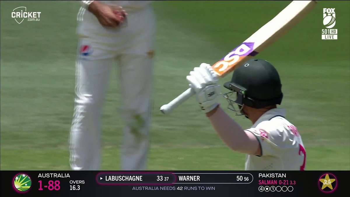 A perfect farewell for Warner...!!! Fifty on his Final test innings, family standing & clapping, Warner looking at heaven to see Phillip Hughes. 🫡