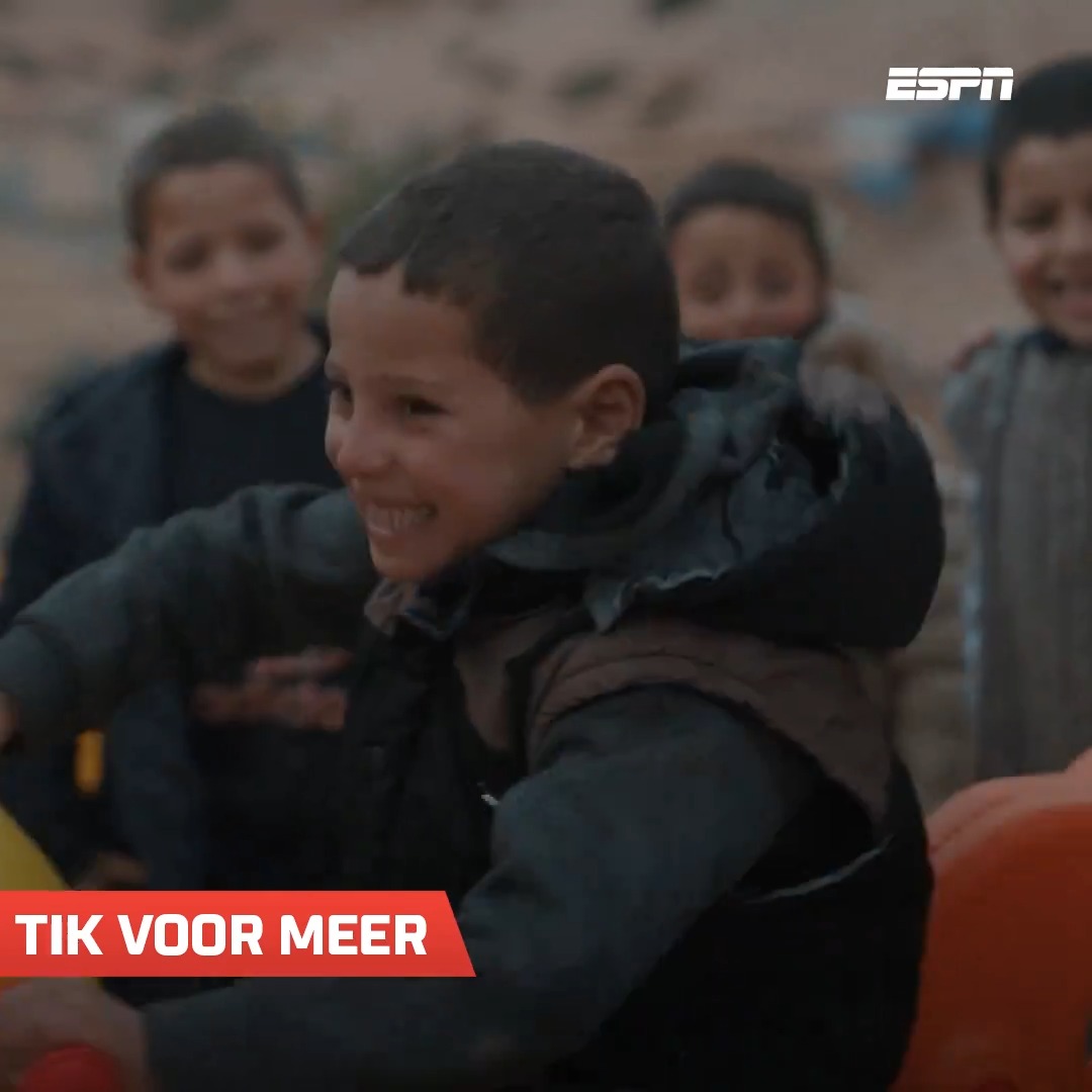 RKC bezoekt Marokkaans rampgebied 🇲🇦 "Dit is belangrijker dan voetbal" ❤️