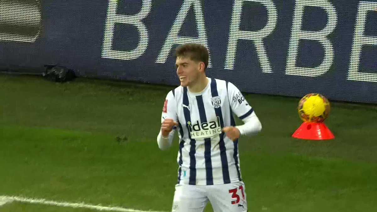 What a moment for Tom Fellows! ✨