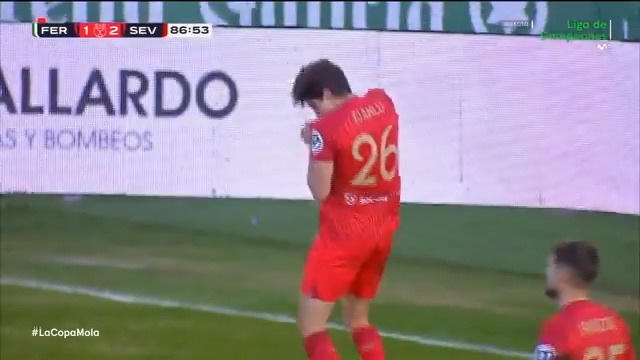 "¡A Segunda!" Cantan en Ferrol al Sevilla. A octavos de Copa va el Sevilla gracias a Juanlu. #LaCopaMola
