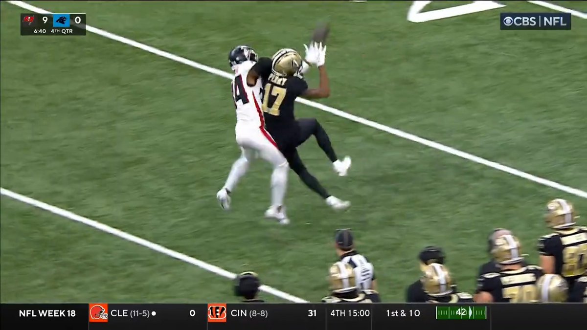 A.T. Perry. DAWG. 📺 NFL on CBS 🏈