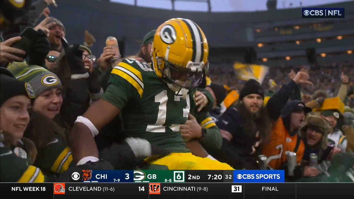 IT'S LAMBEAU LEAP TIME! ⌚ JLove ➡️ TAY$$ #CHIvsGB | #GoPackGo 📺: CBS