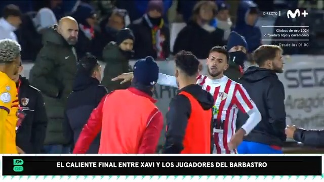 El caliente final entre Xavi y los jugadores del Barbastro. #LaCopaMola #DeportePlus